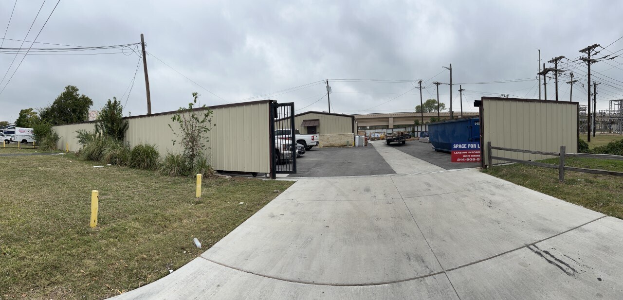 2132 Parkside Ave, Irving, TX 75061