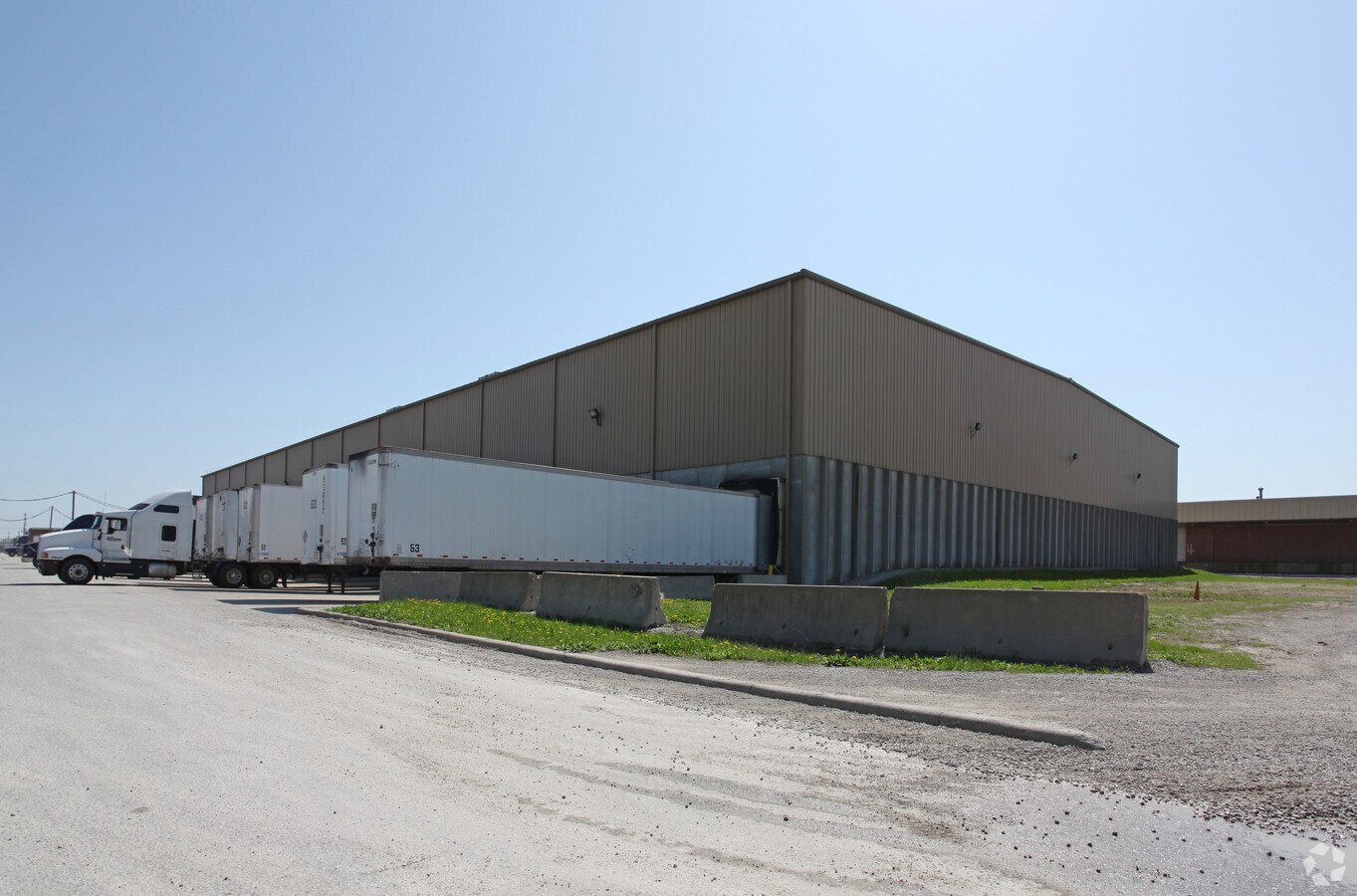 4101 Empire Rd, Kansas City, MO 64120