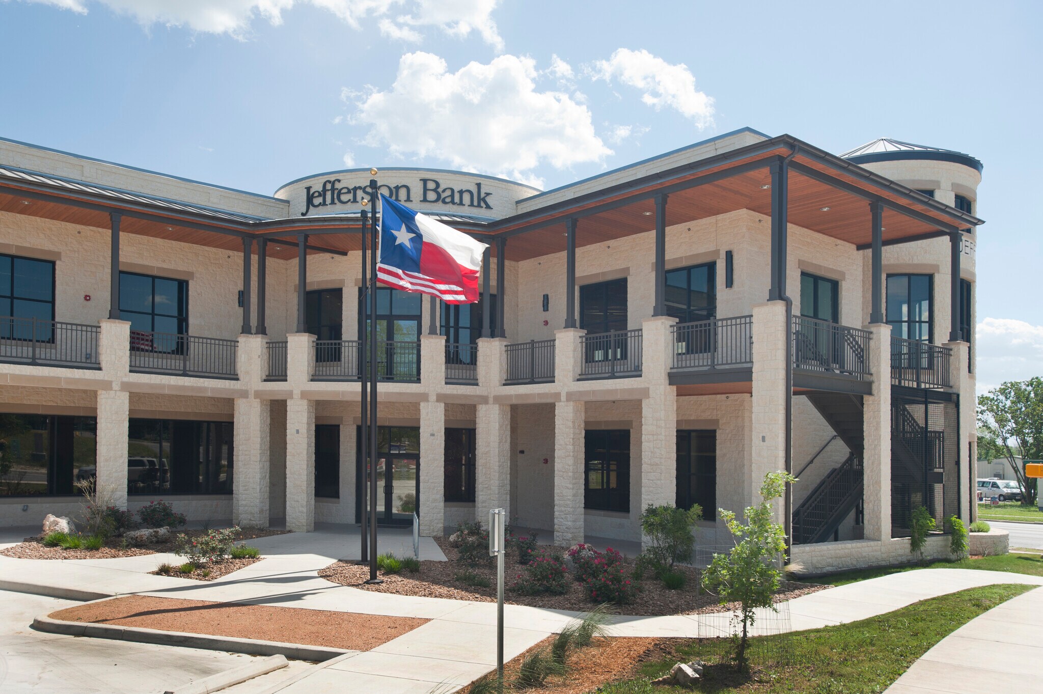 371 N Main St, Boerne, TX for sale Building Photo- Image 1 of 1