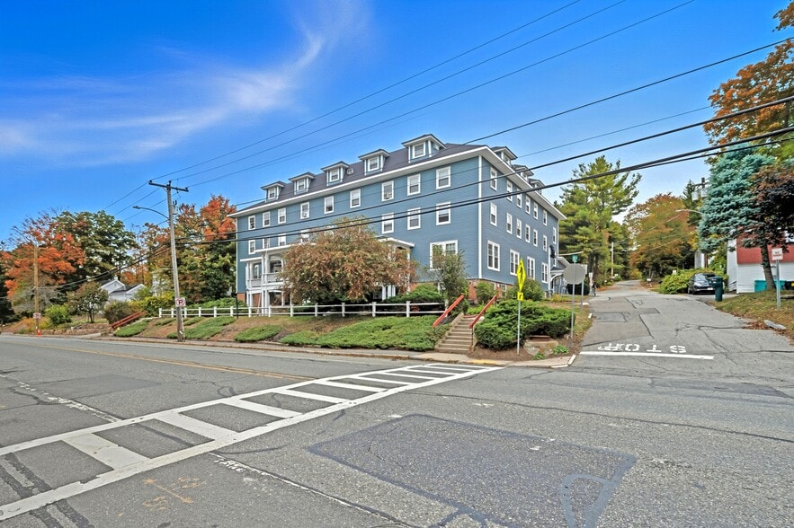 135 Main St, Upton, MA for sale - Building Photo - Image 2 of 8