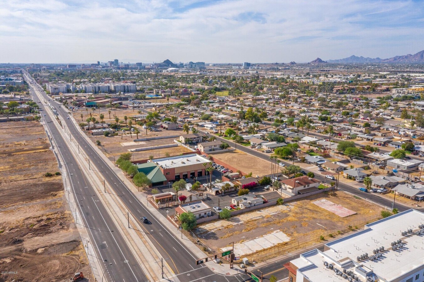 2090 E Apache Blvd, Tempe, AZ 85281