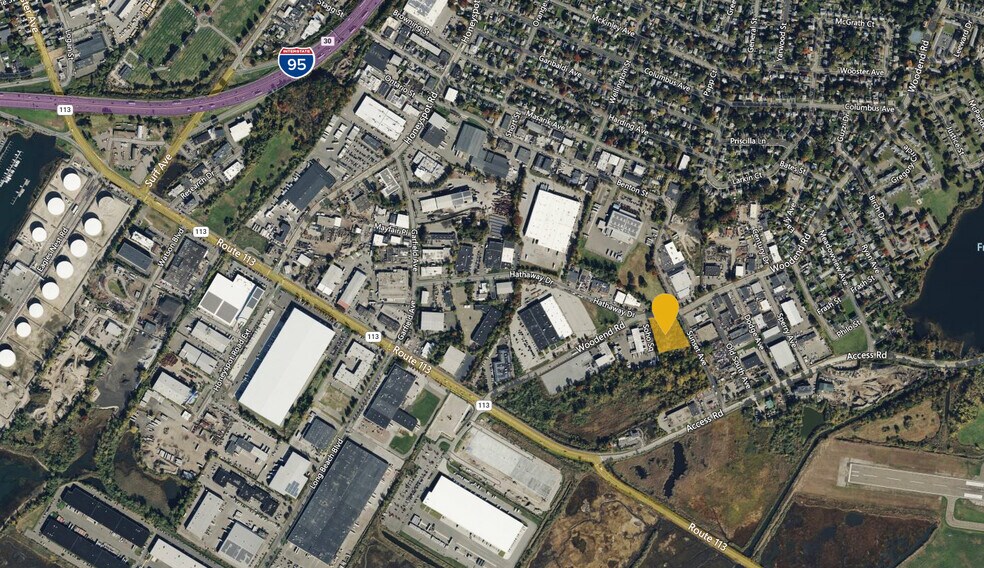 885 Woodend Rd, Stratford, CT for sale - Building Photo - Image 2 of 4