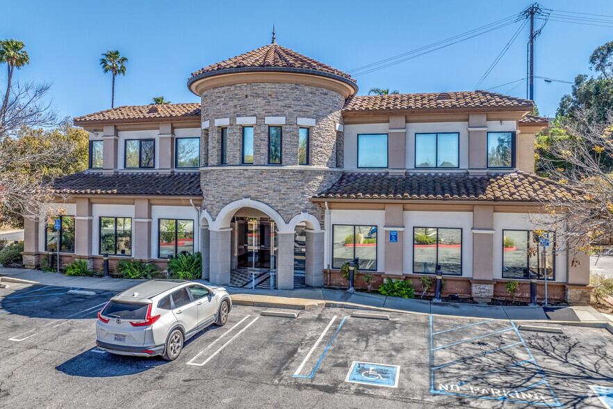 311 Haigh Rd, Thousand Oaks, CA for lease - Building Photo - Image 1 of 24