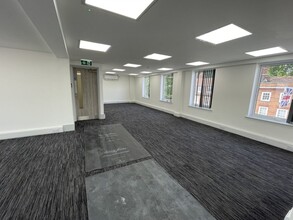 83-99 High St, Marlow for lease Interior Photo- Image 2 of 6