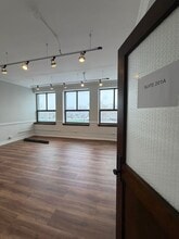 1467 N Elston Ave, Chicago, IL for lease Interior Photo- Image 2 of 3
