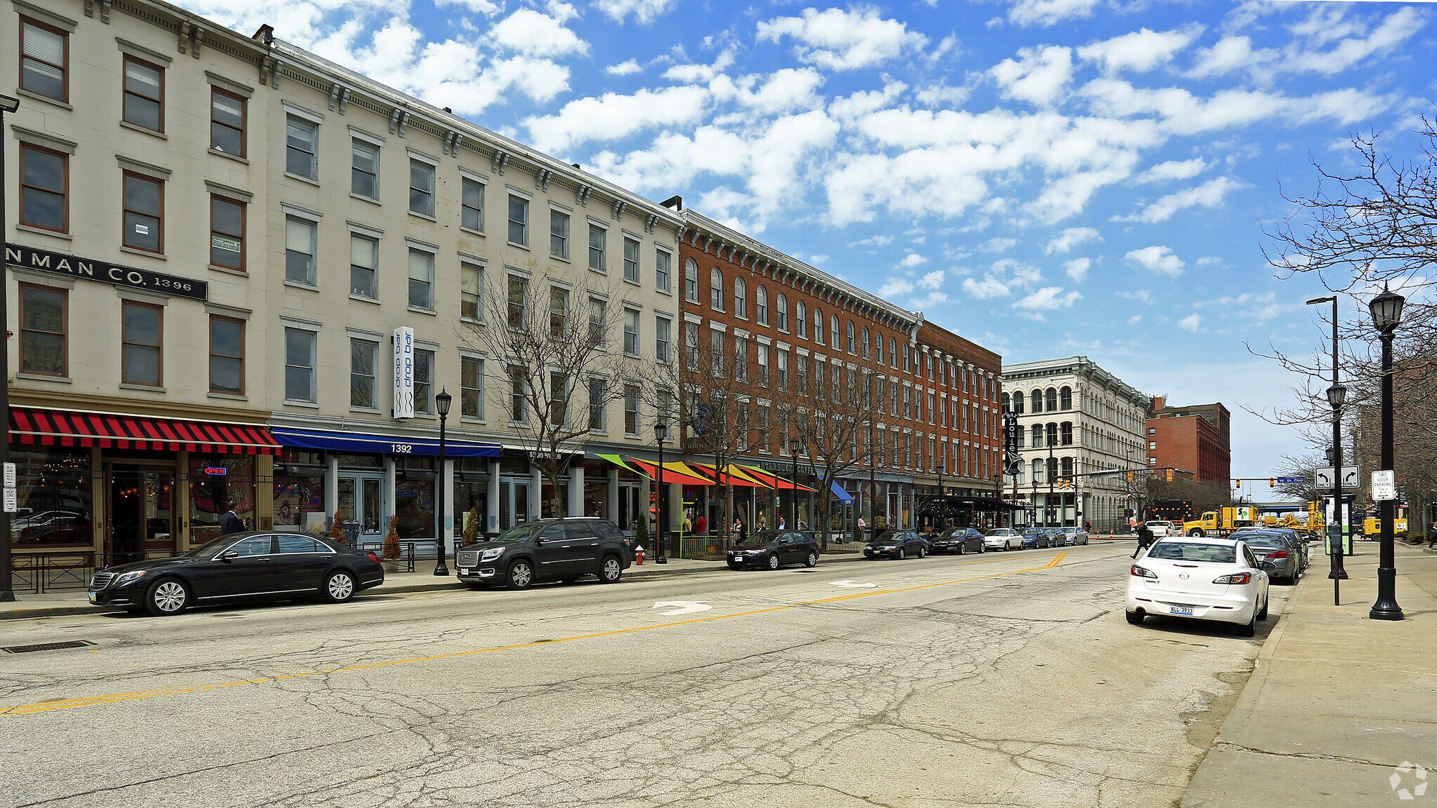 13841392 W 6th St, Cleveland, OH 44113 Retail for Lease