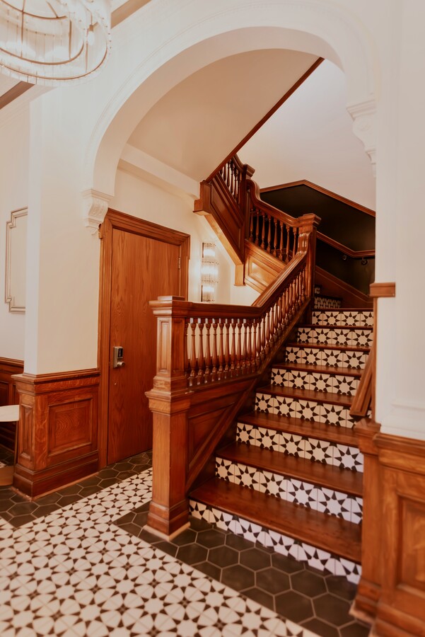 View Photo