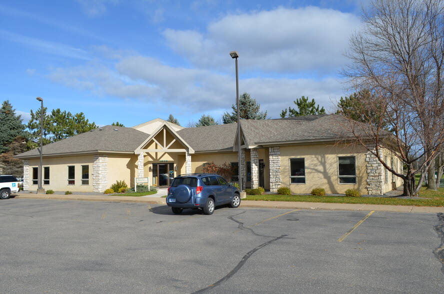 7676 Design Rd, Baxter, MN for sale - Building Photo - Image 1 of 1