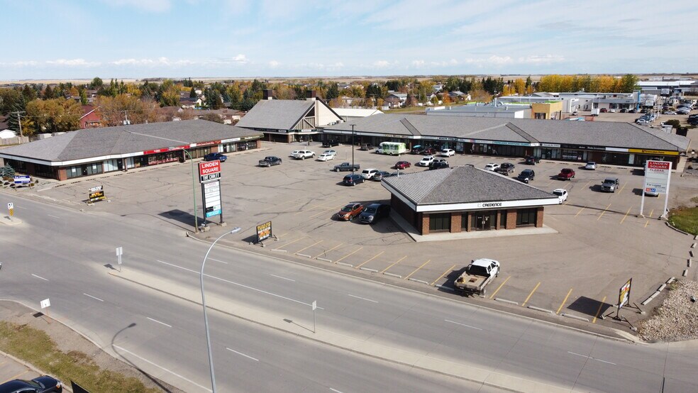 385 Broadway St, Yorkton, SK for sale - Primary Photo - Image 1 of 1