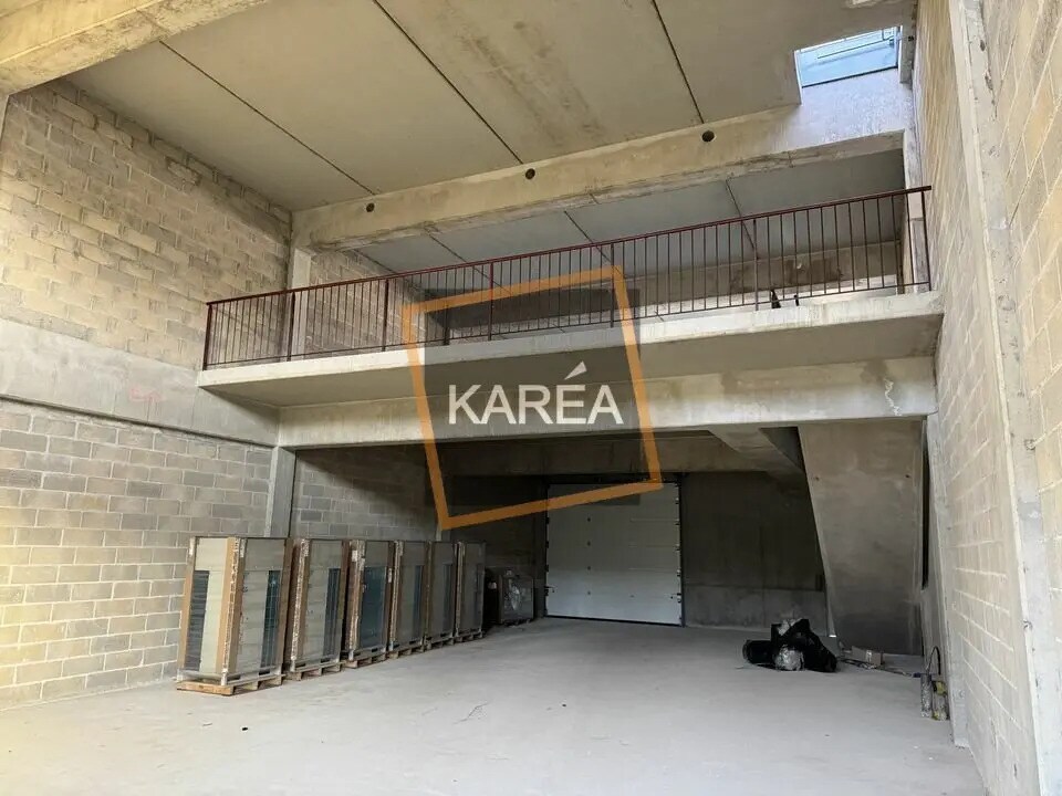 Flex in Serris for sale Building Photo- Image 1 of 6