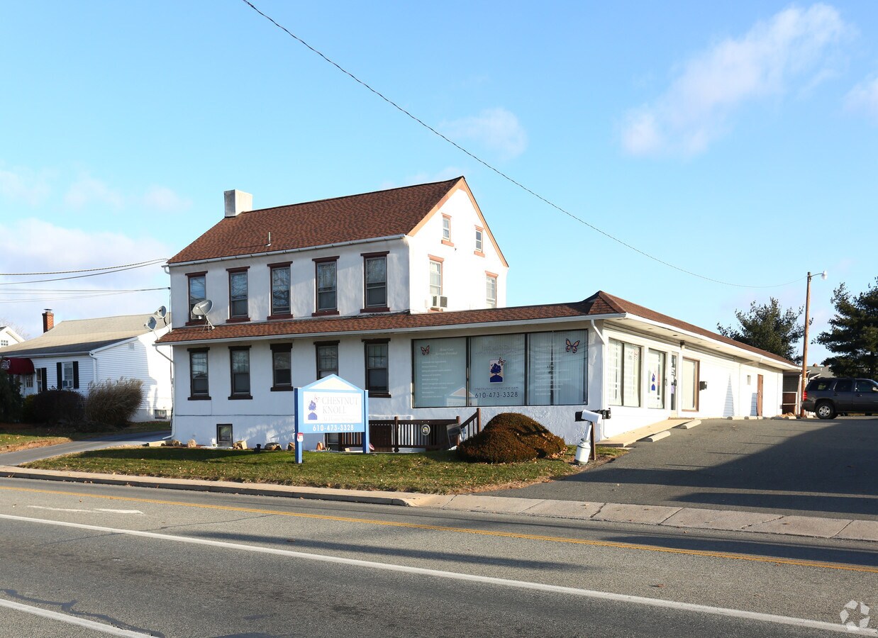 1041 E Philadelphia Ave, Gilbertsville, PA 19525