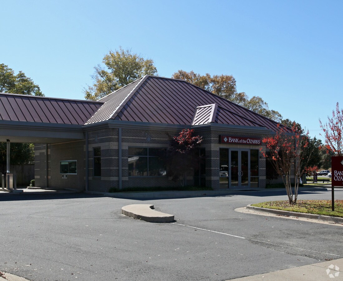 2885 Prince St, Conway, AR 72034 Arvest Bank