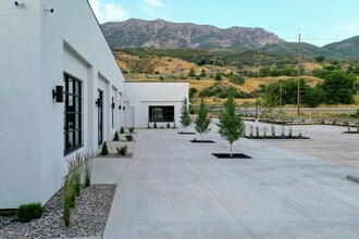 5609 N University Ave, Provo, UT for lease Building Photo- Image 2 of 9