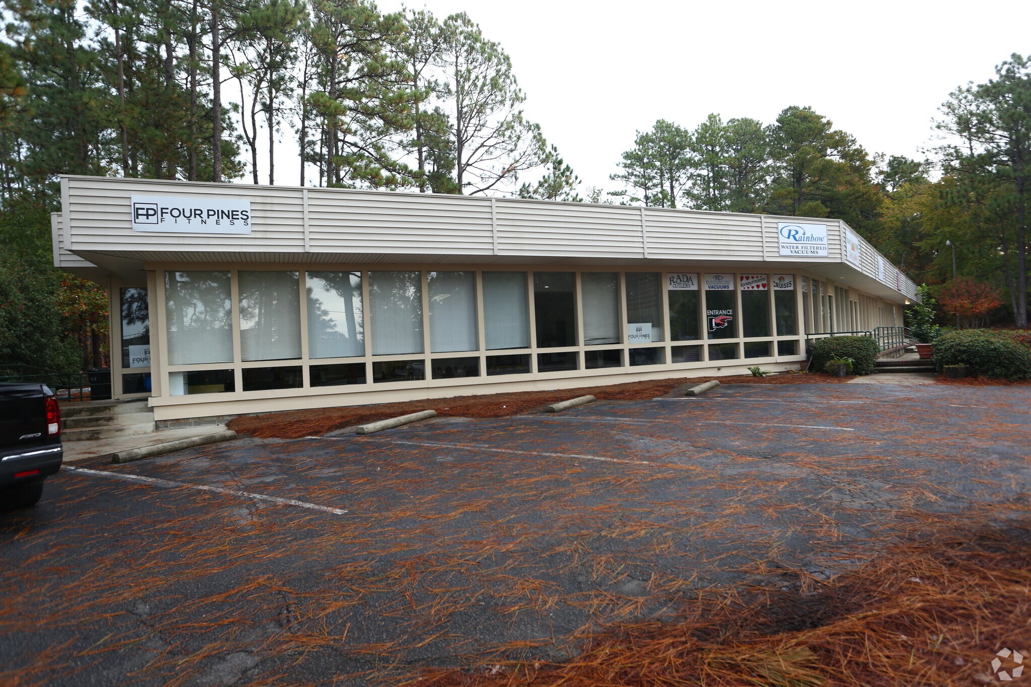 375 Pinehurst Ave, Southern Pines, NC 28387 Retail for Lease
