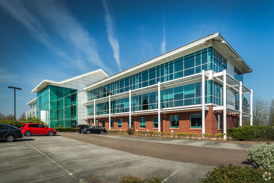 3100 Daresbury Park, Warrington for lease - Building Photo - Image 3 of 5