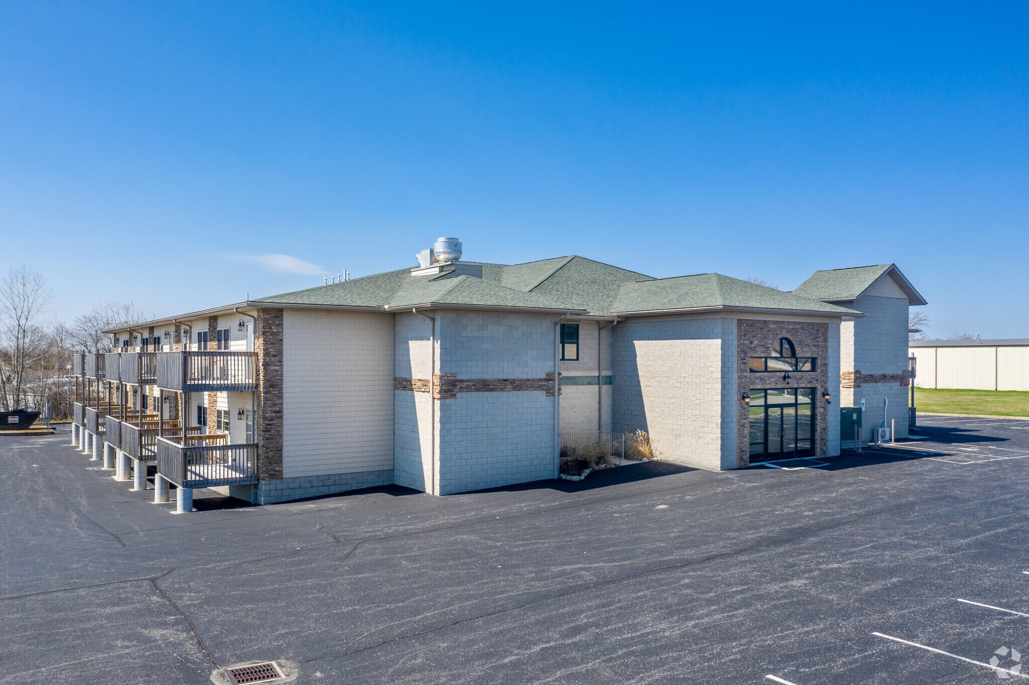 1800 Manor Hill Rd, Findlay, OH for sale Primary Photo- Image 1 of 1