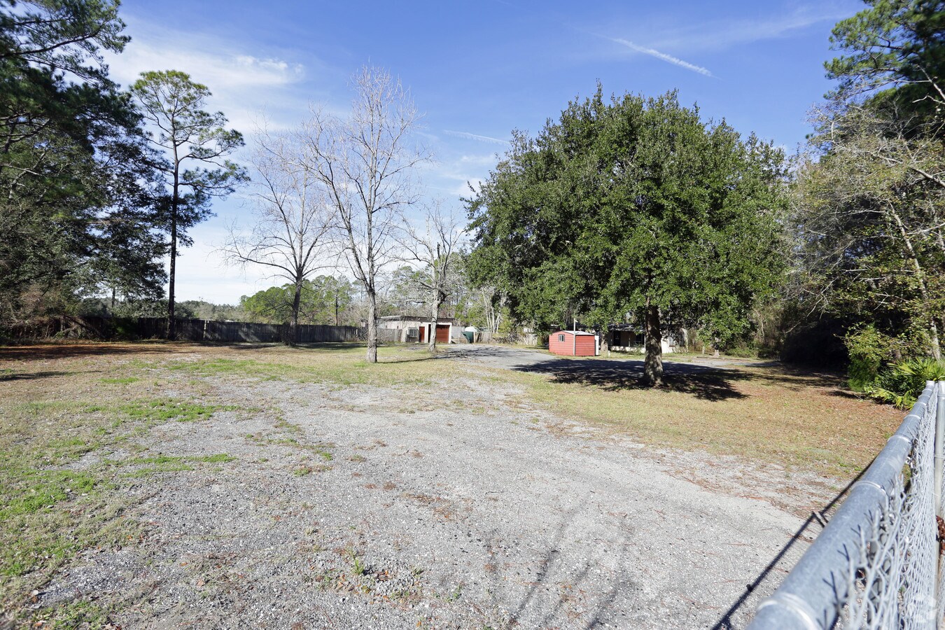 1600 Jones Rd, Jacksonville, FL 32220