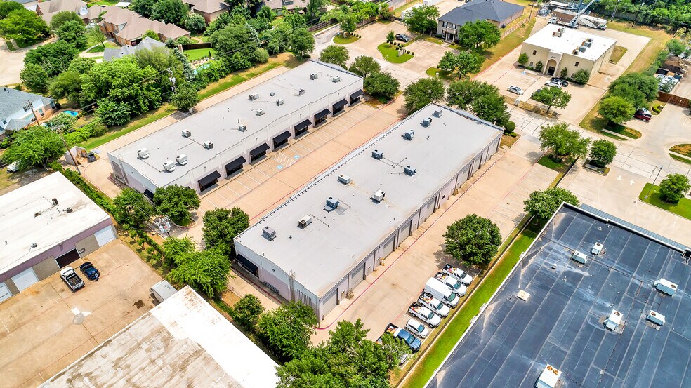 1900 Industrial Blvd, Colleyville, TX for lease - Building Photo - Image 2 of 18