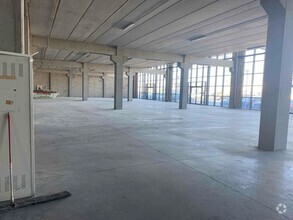 Industrial in Alcalá De Henares, MAD for lease Interior Photo- Image 2 of 11