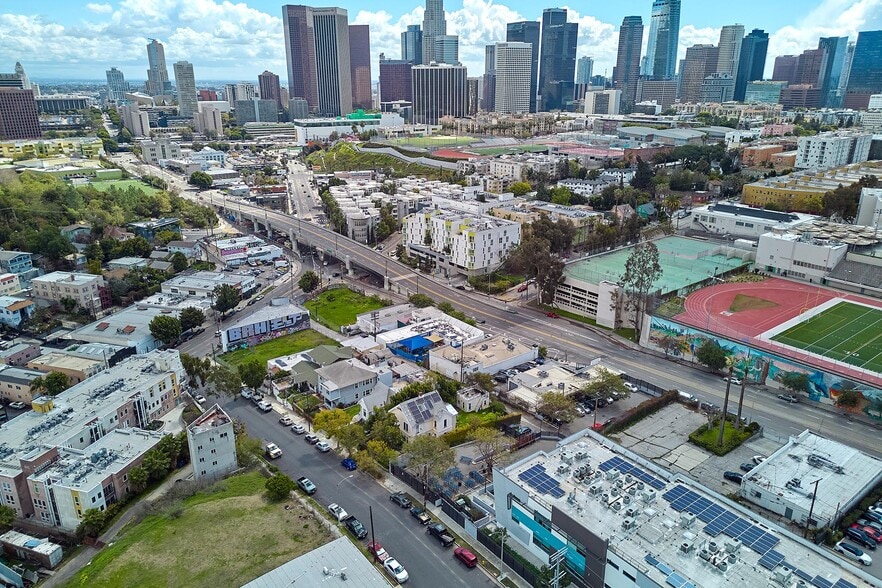 1501 Beverly Blvd, Los Angeles, CA for lease - Primary Photo - Image 1 of 13