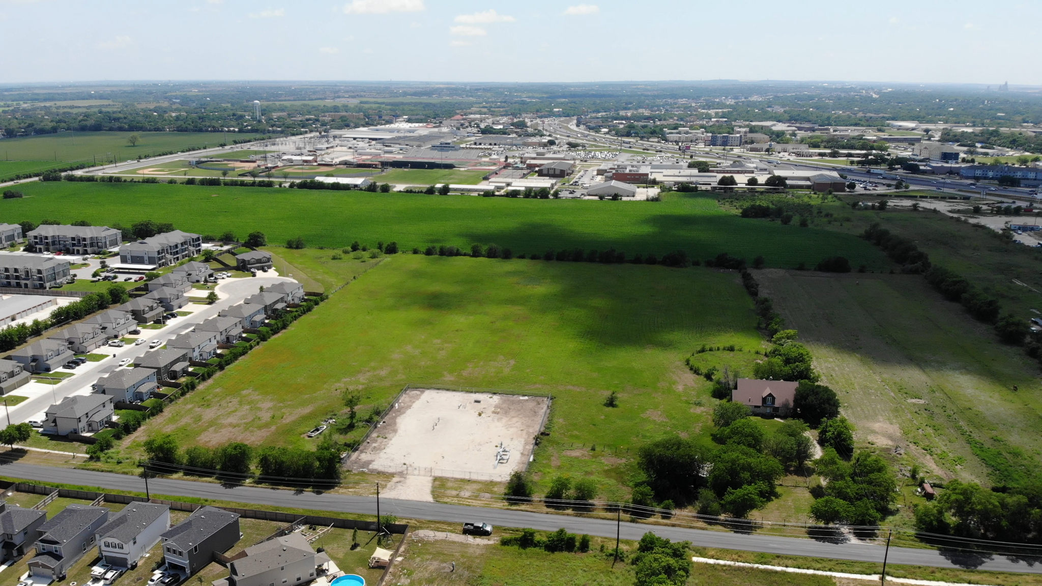 622 Kowald Lane, New Braunfels, TX for sale Primary Photo- Image 1 of 6