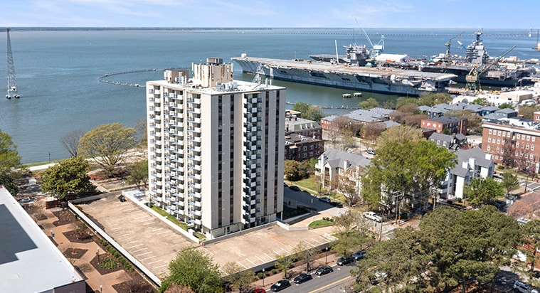 2 28th St, Newport News, VA for sale Building Photo- Image 1 of 27