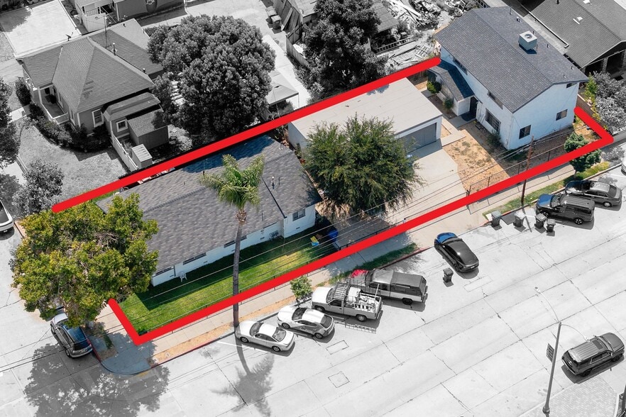 6716 Whittier Ave, Whittier, CA for sale - Primary Photo - Image 1 of 14