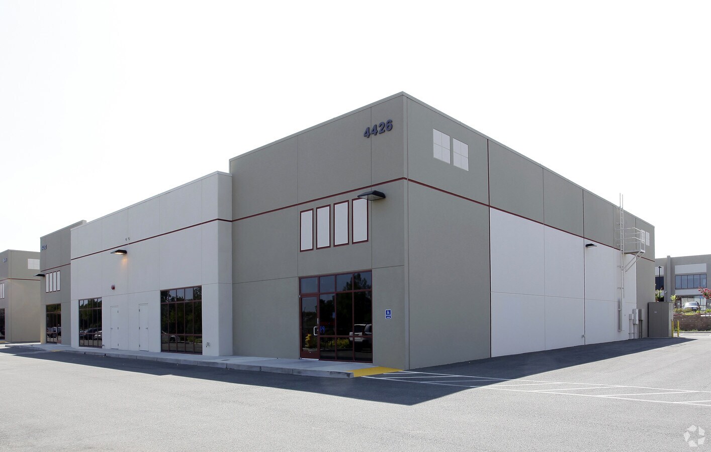 44204426 Yankee Hill Rd, Rocklin, CA 95677