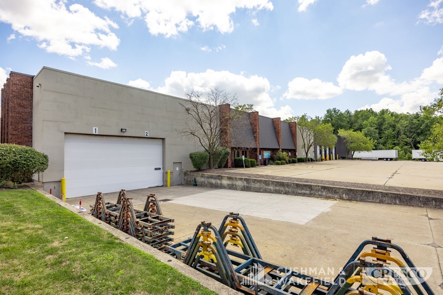 720 E Highland Rd, Macedonia, OH for lease - Building Photo - Image 3 of 13
