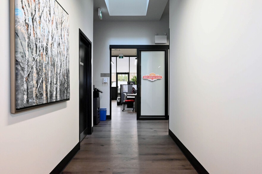 6783 Wellington Road 34, Cambridge, ON for lease - Interior Photo - Image 3 of 11