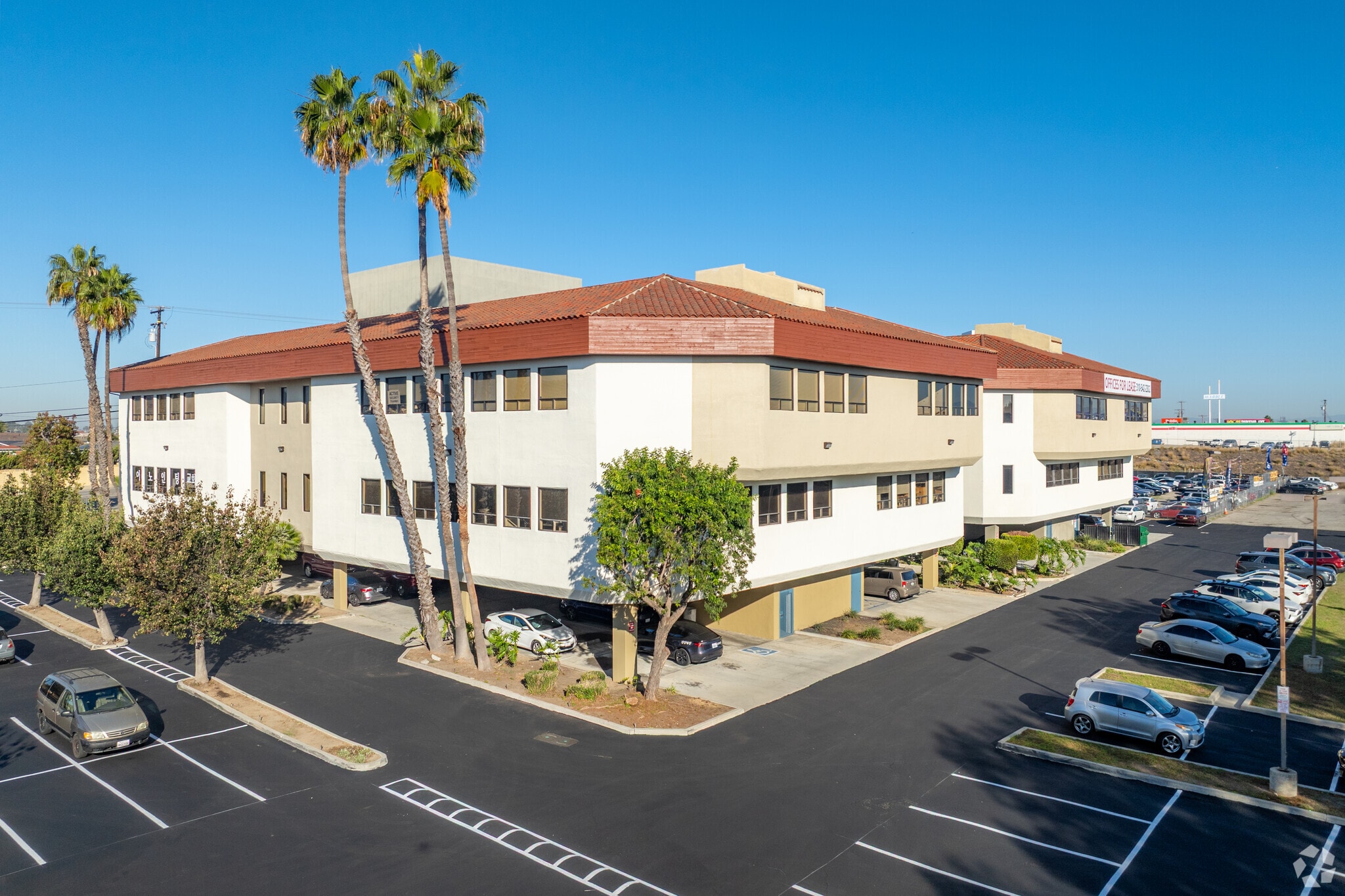 24404 S Vermont Ave, Harbor City, CA for lease Building Photo- Image 1 of 19