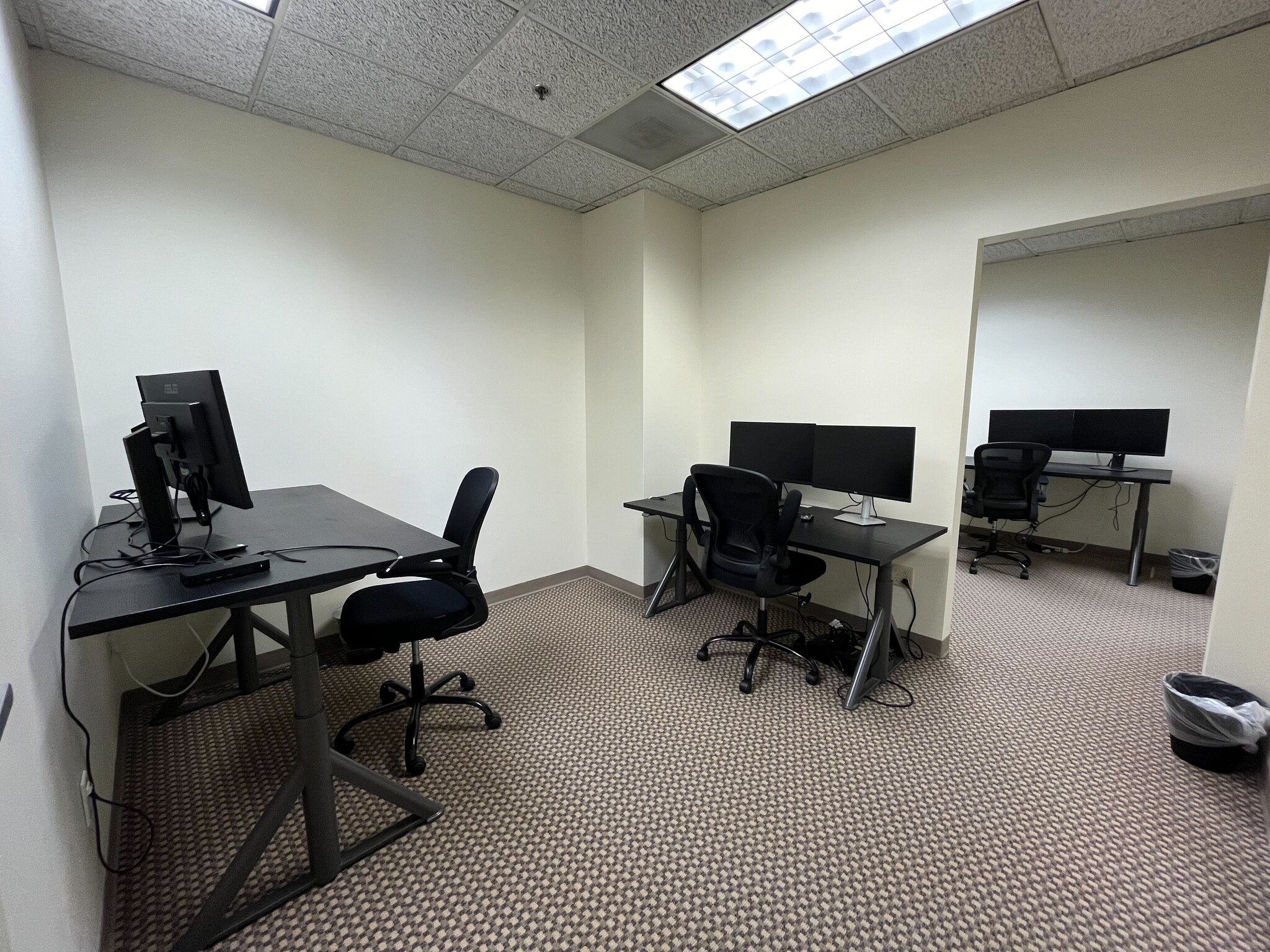 3400 Peachtree Rd NE, Atlanta, GA for lease Interior Photo- Image 1 of 4