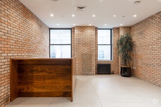 32 W 39th St, New York, NY for lease Interior Photo- Image 1 of 8