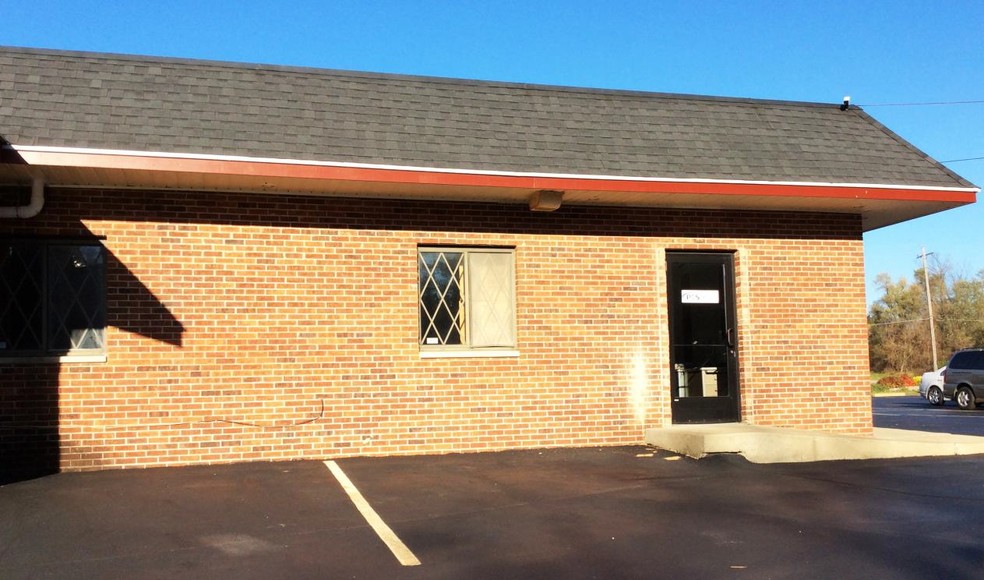 1268 E Grand River Ave, Williamston, MI for lease - Building Photo - Image 1 of 1