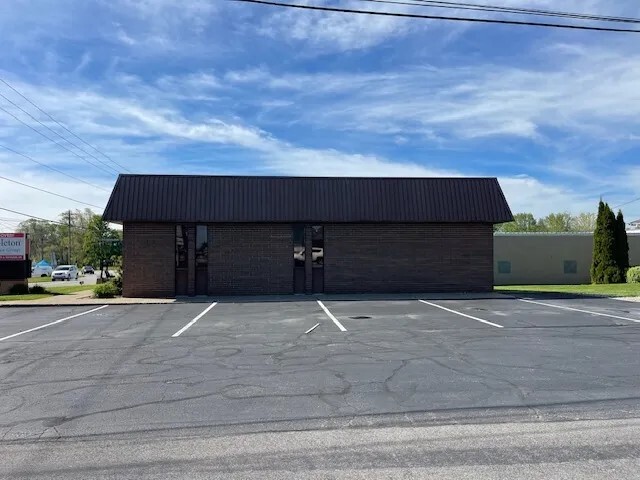 1223 N Scott St, Napoleon, OH for lease - Building Photo - Image 3 of 3