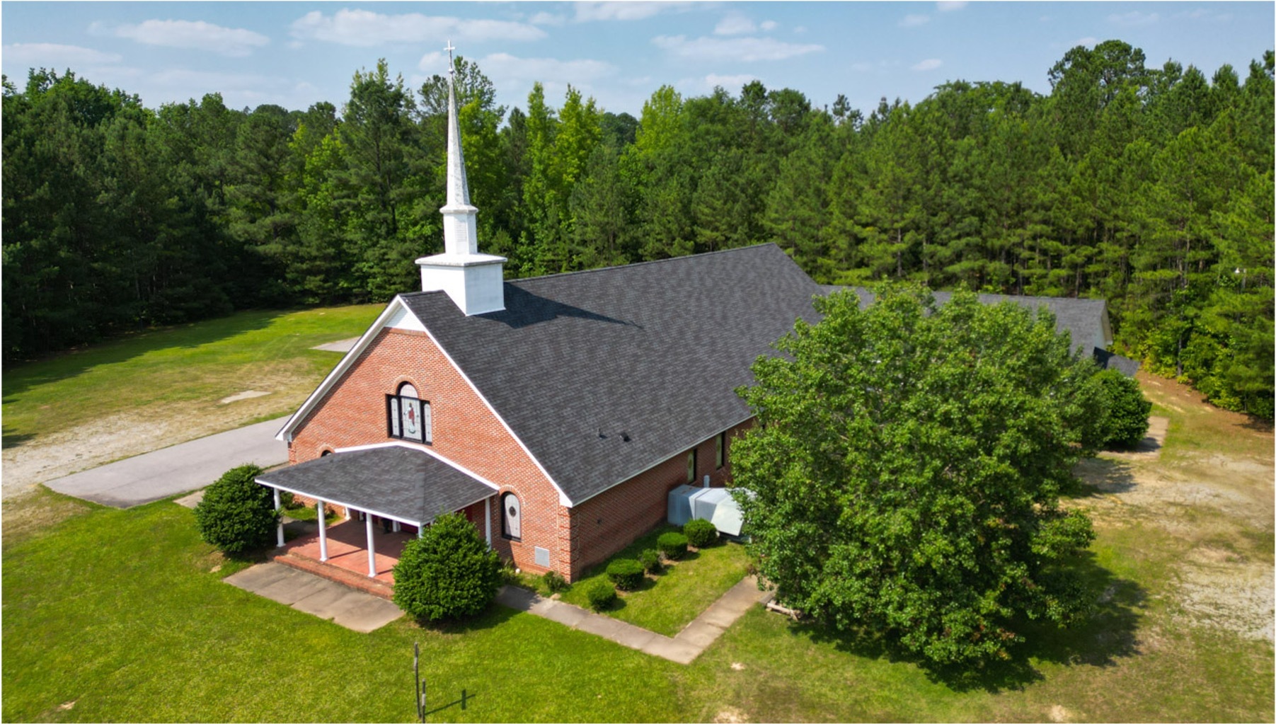 1305 Main, Fuquay Varina, NC for sale Primary Photo- Image 1 of 1