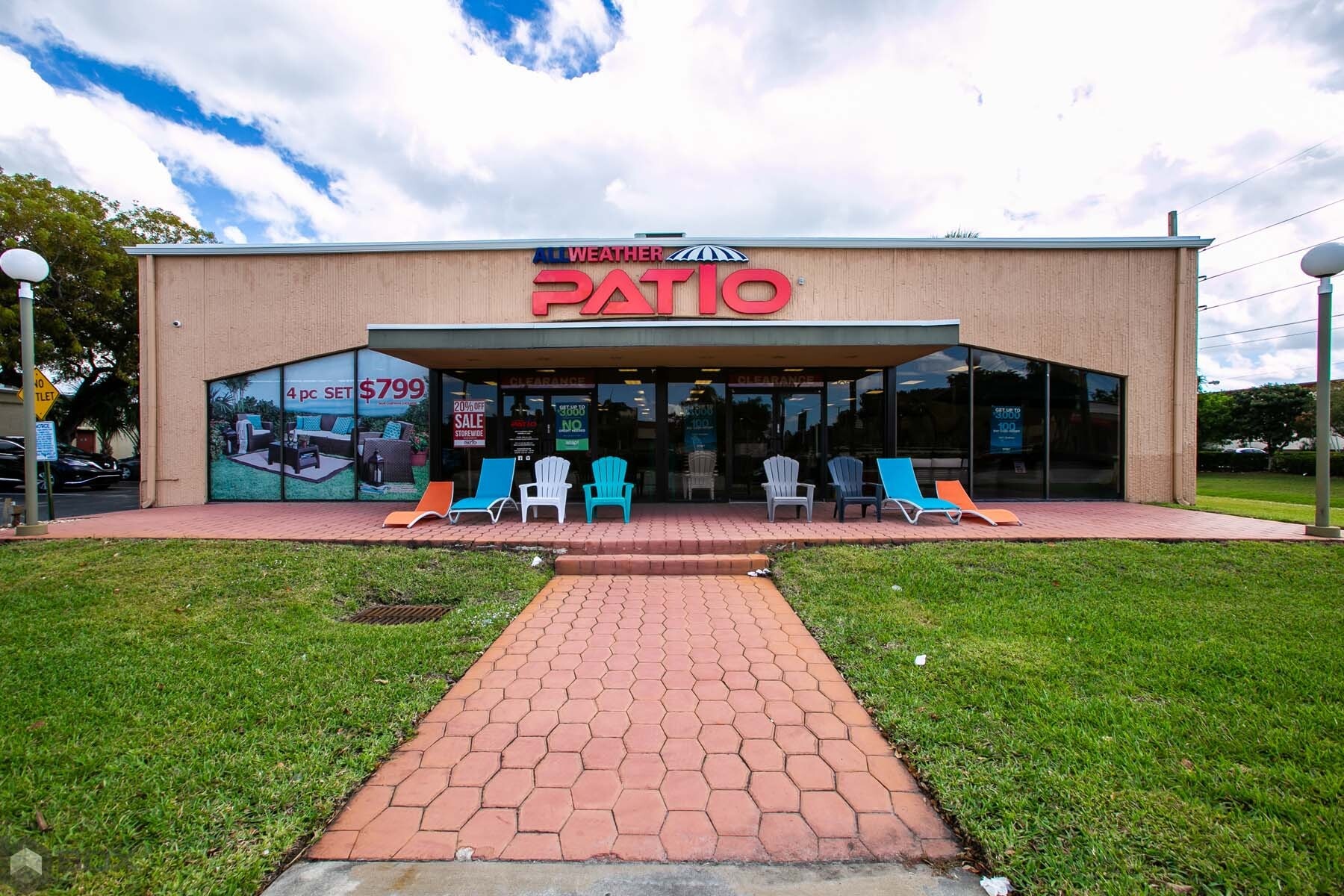 2050 N University Dr, Sunrise, FL for lease Building Photo- Image 1 of 21