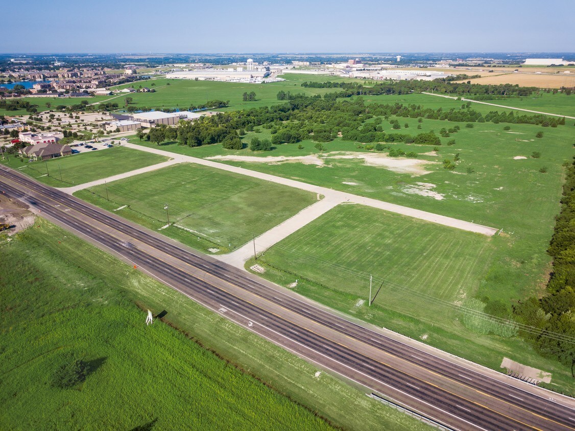 1851 N Highway 77, Waxahachie, TX for sale Building Photo- Image 1 of 1
