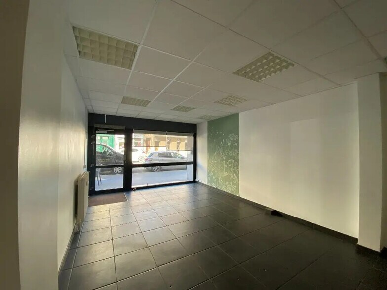 Retail in Chalon-sur-Saône for sale - Interior Photo - Image 2 of 5