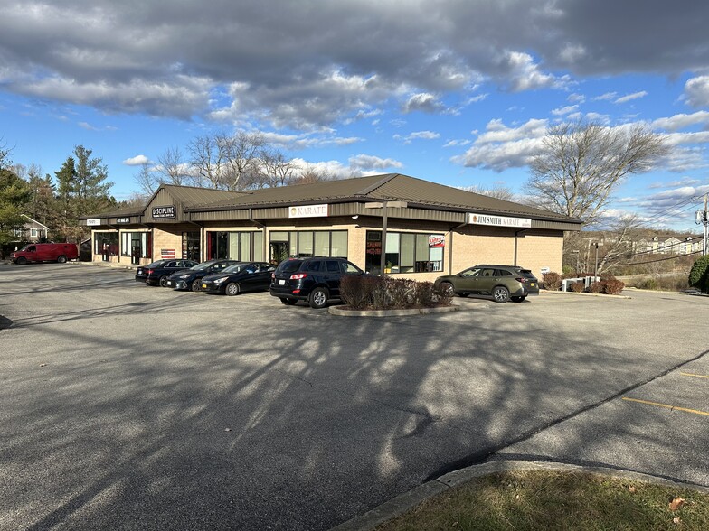 250 Mahopac Ave, Yorktown Heights, NY for lease - Building Photo - Image 2 of 13