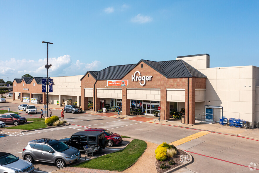 7000-7200 Independence Pky, Plano, TX for lease - Building Photo - Image 3 of 9