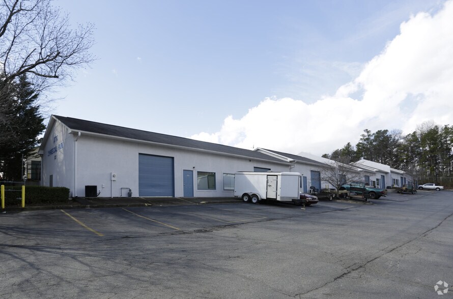 1225 Canton Rd, Marietta, GA 30066