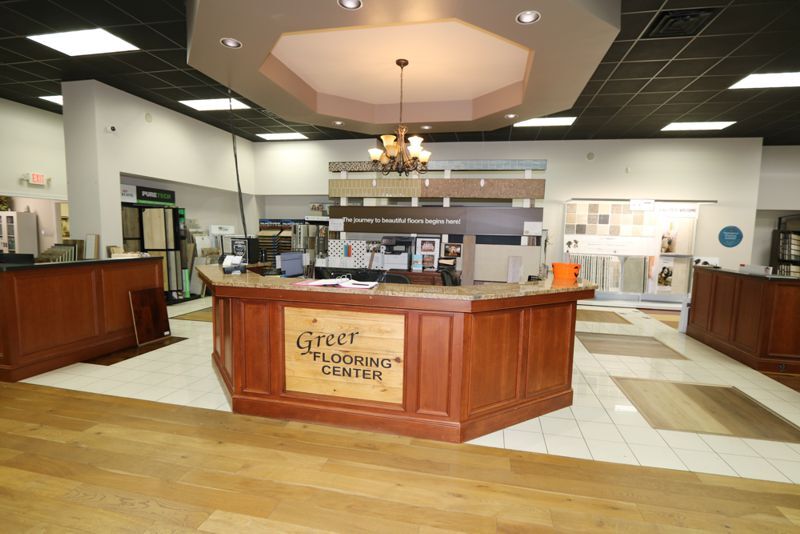 913 N Main St, Greer, SC for sale - Interior Photo - Image 3 of 10