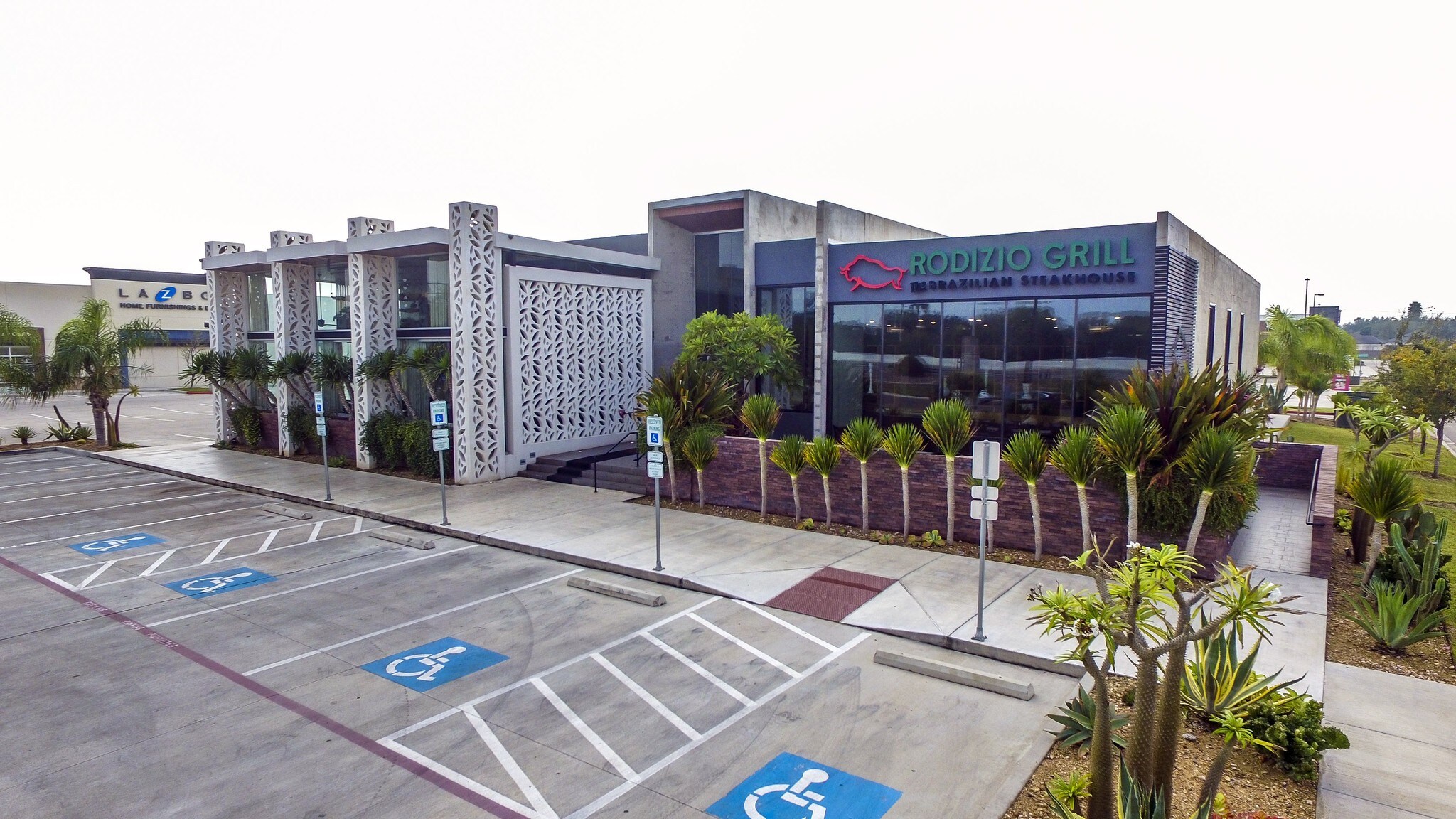 4013 W Expressway 83, Mcallen, TX for sale Building Photo- Image 1 of 1