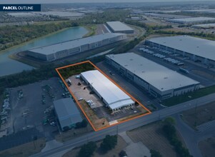 8490 Seward Rd, Fairfield, OH - AERIAL  map view