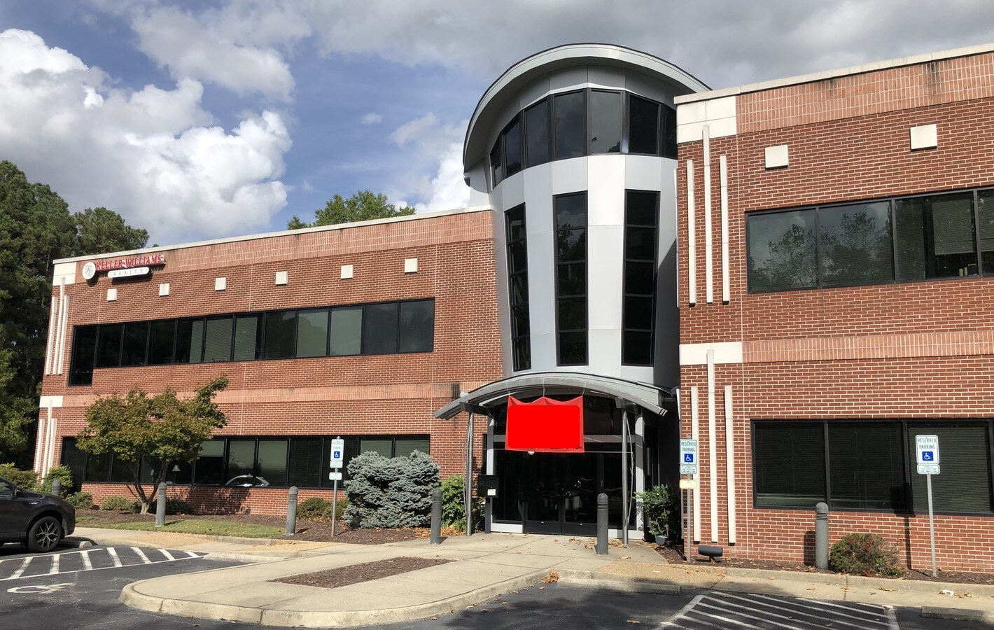 804 Omni Blvd Newport News Va 23606 Loopnet Com