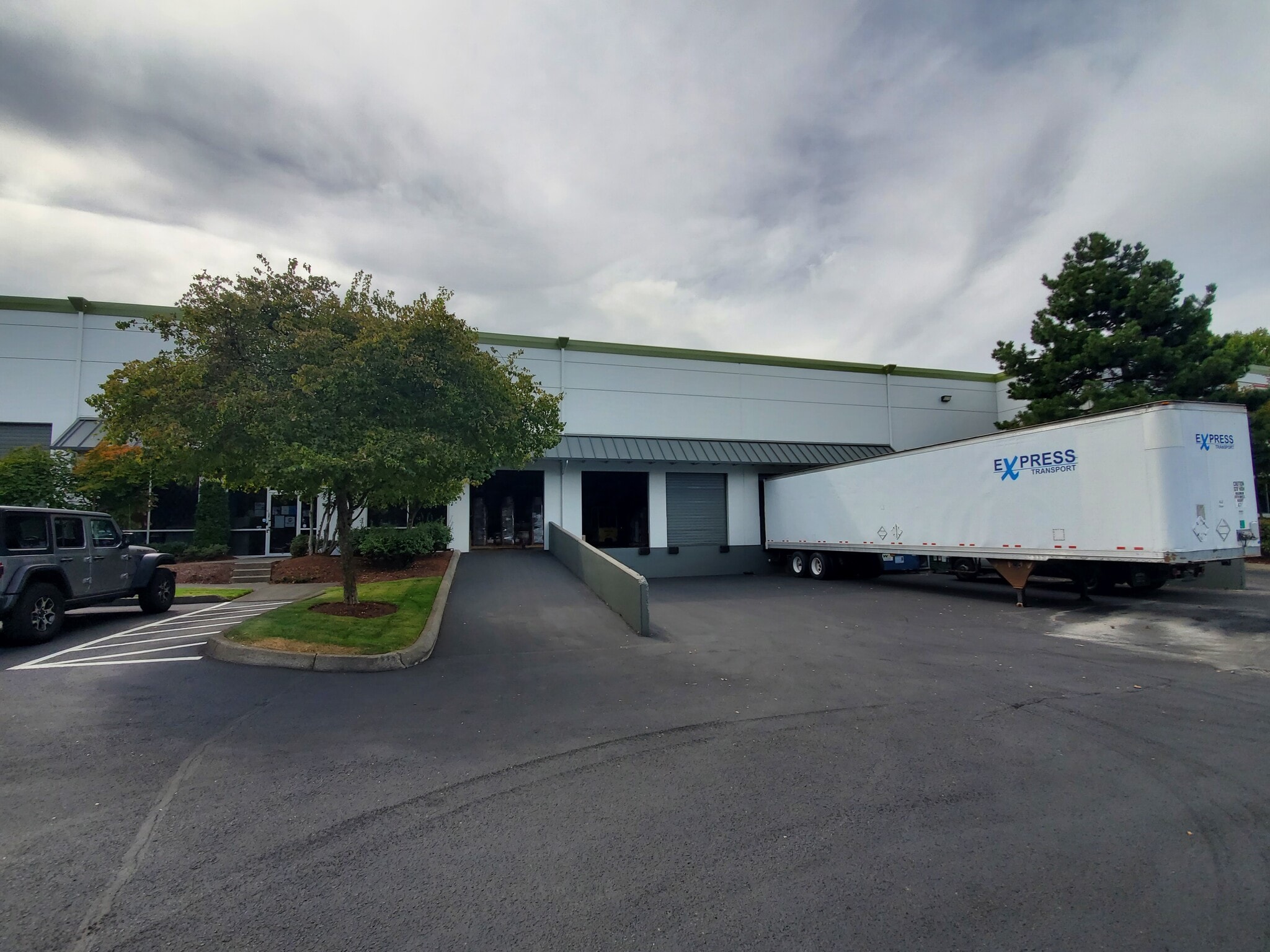 1620 Industry Dr SW, Auburn, WA for lease Building Photo- Image 1 of 3