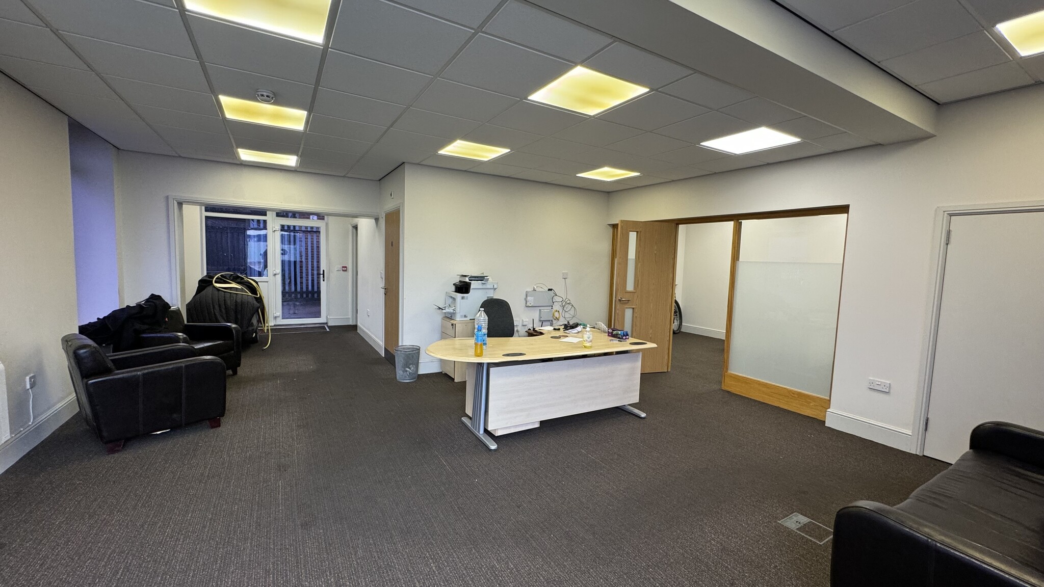 Stourport Rd, Kidderminster for lease Interior Photo- Image 1 of 1