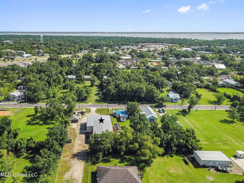 526 Main St, Bay Saint Louis, MS for sale - Building Photo - Image 2 of 42