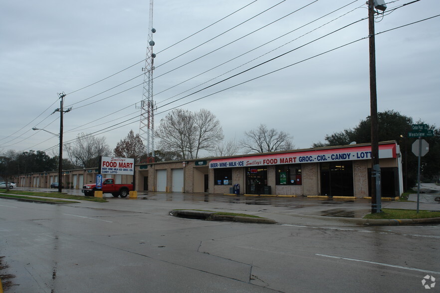 9500 Westview Dr, Houston, TX for lease - Primary Photo - Image 1 of 2